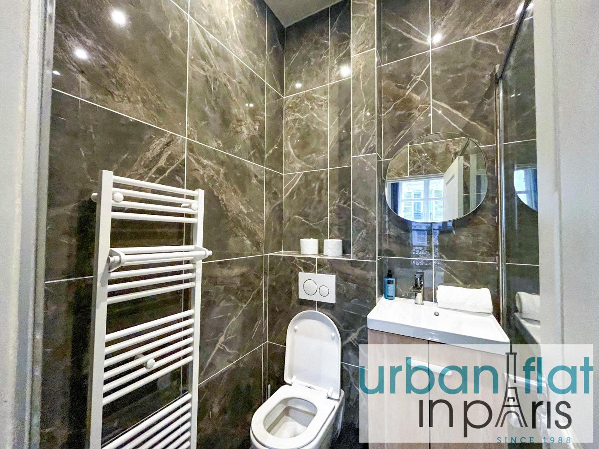 Urban Flat 63 - Beautiful 3 Bedroom Flat Champs-Elysees Paris Luaran gambar