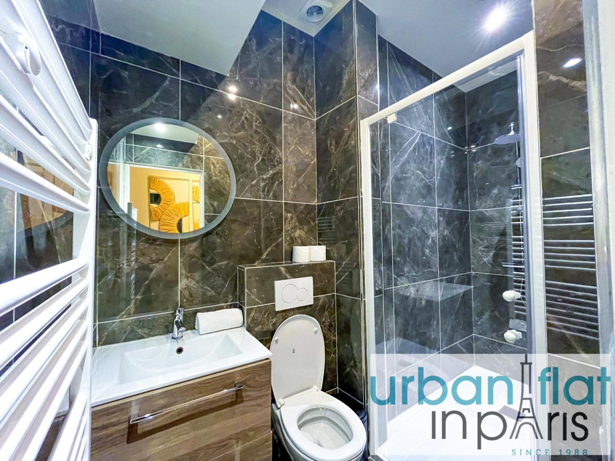 Urban Flat 63 - Beautiful 3 Bedroom Flat Champs-Elysees Paris Luaran gambar